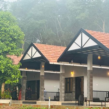 Meghamalhar Villa Mananthavadi Kültér fotó