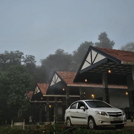 Meghamalhar Villa Mananthavadi Kültér fotó